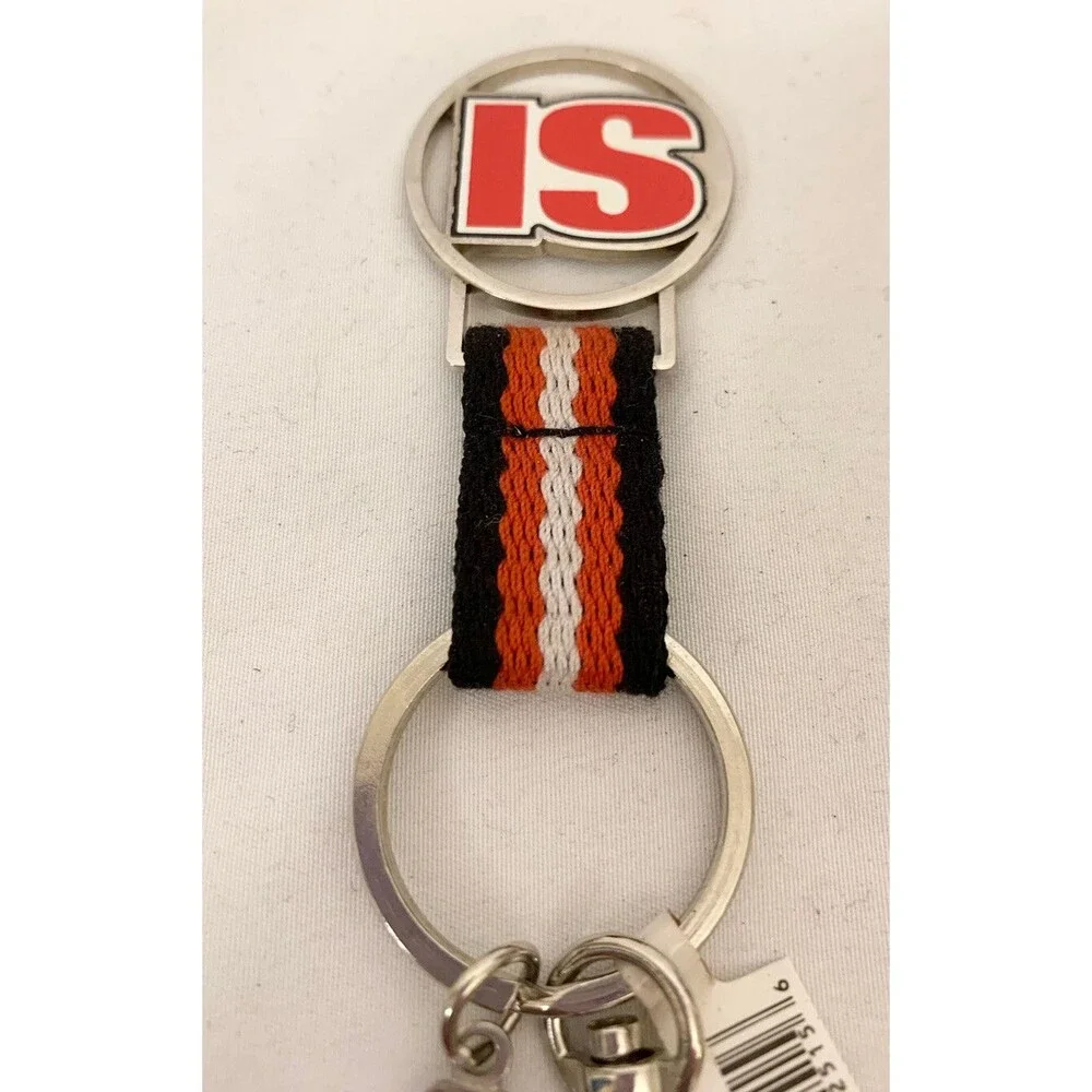NWT Sports Illustrated Keychain Red Black White Silver Metal Magazine HAR03